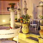 Palazzo Aurora 4*