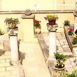 Palazzo Aurora Bed & Breakfast