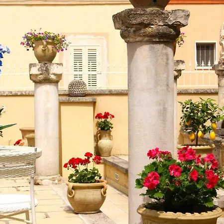 Self Palazzo Aurora 4*