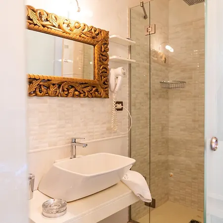 Self Palazzo Aurora Bed & Breakfast